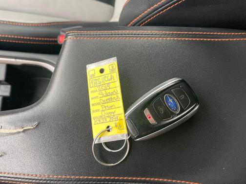 Dark Gray Metallic 2019 Subaru Crosstrek 2.0i Limited