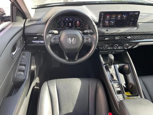 Crystal Black Pearl 2023 Honda Accord Hybrid EX-L
