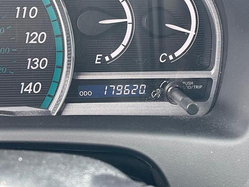 Magnetic Gray Metallic 2010 Toyota Venza