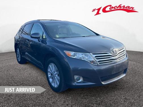 Magnetic Gray Metallic 2010 Toyota Venza