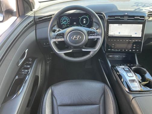 White Pearl 2024 Hyundai TUCSON Hybrid Limited