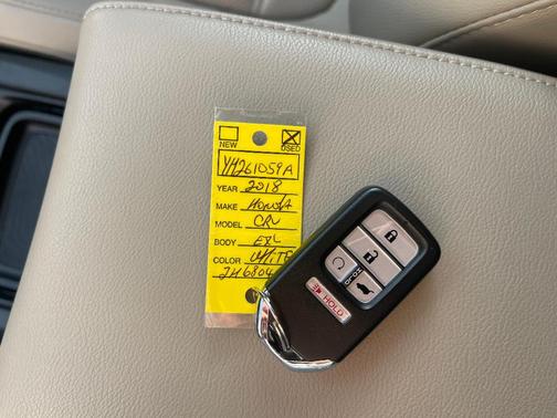 White Diamond Pearl 2018 Honda CR-V EX-L