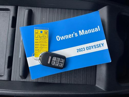 2023 Honda Odyssey Sport