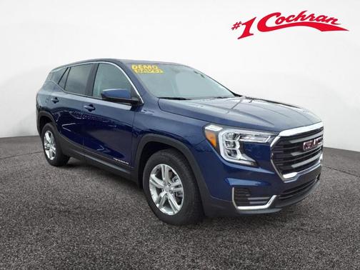Marine Metallic 2023 GMC Terrain SLE