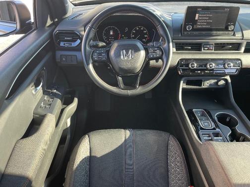 Crystal Black Pearl 2023 Honda Pilot Sport
