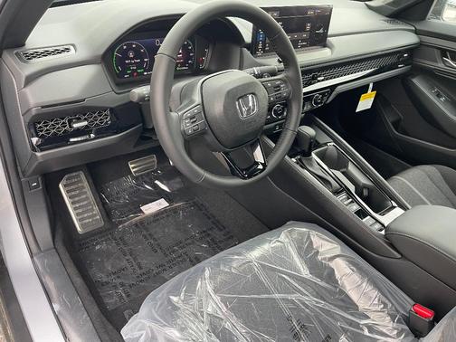 Solar Silver Metallic 2026 Honda Accord Hybrid Sport