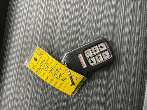 2024 Honda Odyssey Elite