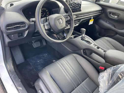2025 Honda HR-V EX-L