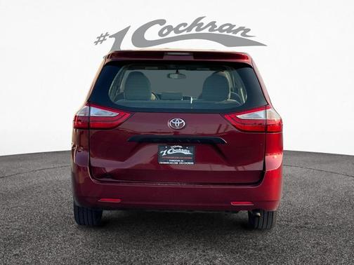 2016 Toyota Sienna L