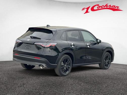Crystal Black Pearl 2026 Honda HR-V Sport