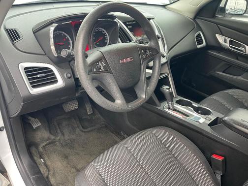 2017 GMC Terrain SLE-1