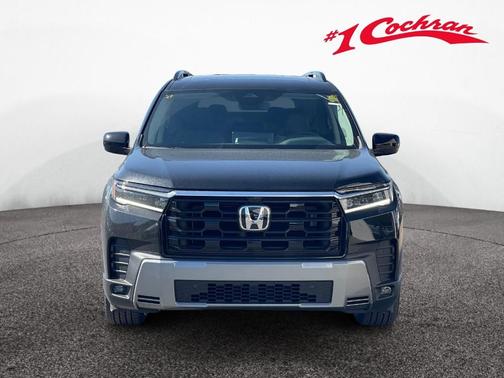 Crystal Black Pearl 2026 Honda Pilot Touring S