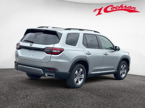 Solar Silver Metallic 2026 Honda Pilot EX-L