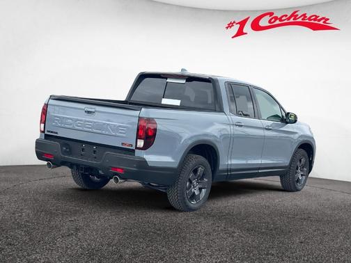Sonic Gray Pearl 2026 Honda Ridgeline TrailSport