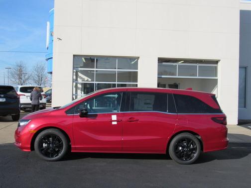 2024 Honda Odyssey Sport