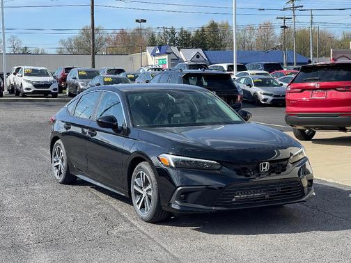 Crystal Black Pearl 2024 Honda Civic LX