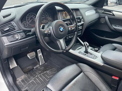 2017 BMW X4 xDrive 28i