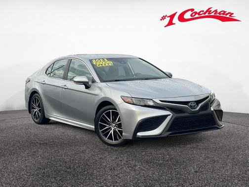 2023 Toyota Camry Hybrid SE