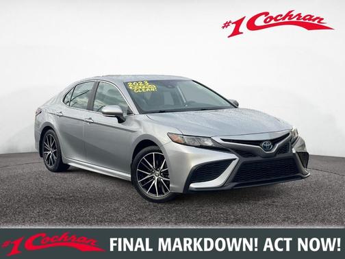 Celestial Silver Metallic 2023 Toyota Camry Hybrid SE