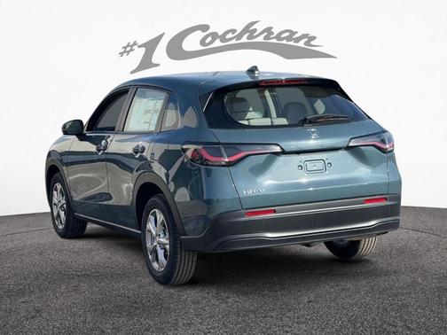 2025 Honda HR-V LX