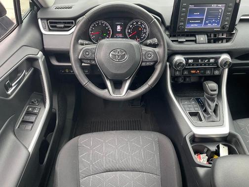 Magnetic Gray Metallic 2021 Toyota RAV4 XLE