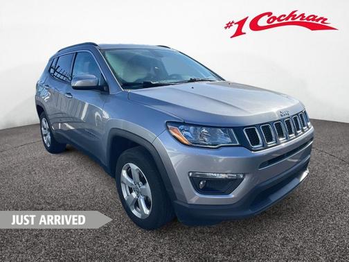 Billet Silver Metallic Clearcoat 2018 Jeep Compass Latitude