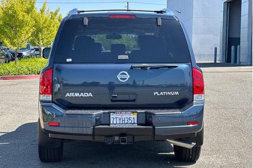 2015 Nissan Armada Platinum