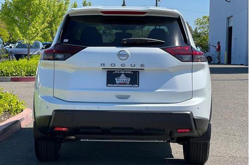 2025 Nissan Rogue S