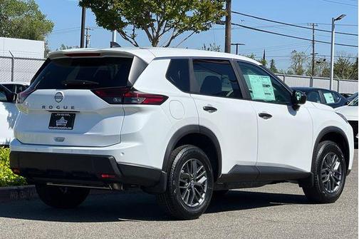 2025 Nissan Rogue S