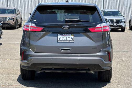 2023 Ford Edge SE