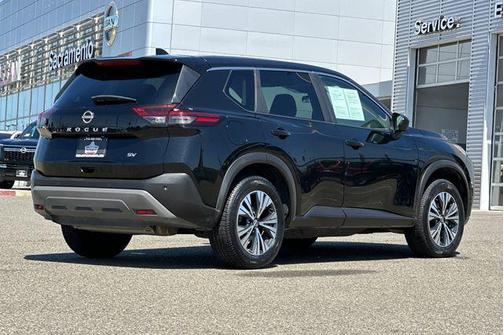 2023 Nissan Rogue SV