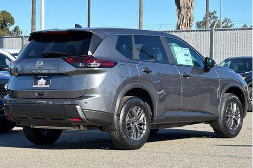 2025 Nissan Rogue S