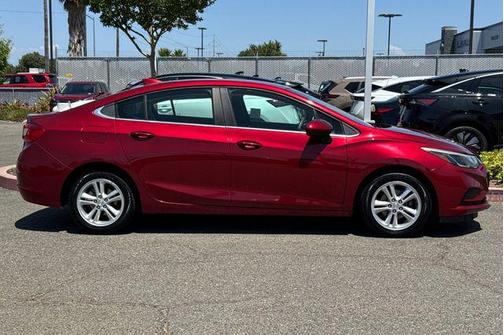 2017 Chevrolet Cruze LT