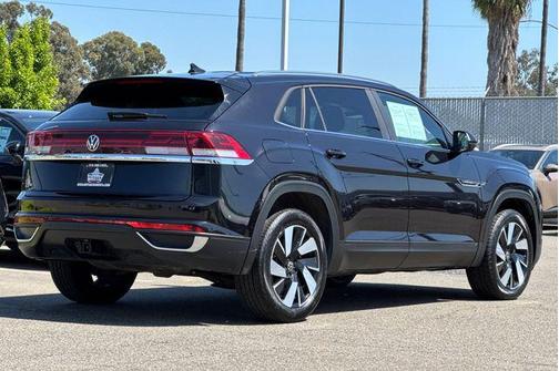 2024 Volkswagen Atlas Cross Sport 2.0T SE w/Technology