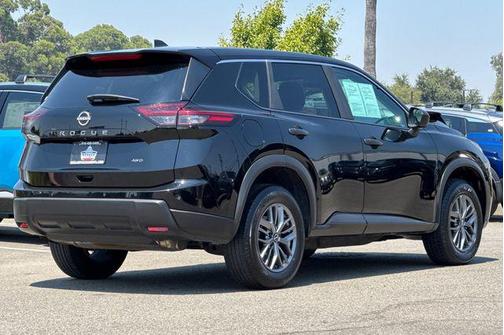2024 Nissan Rogue S