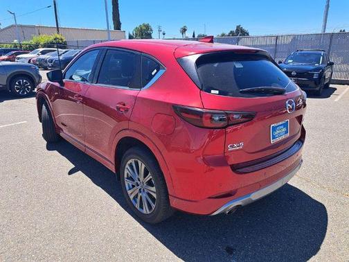 2024 Mazda CX-5 Signature
