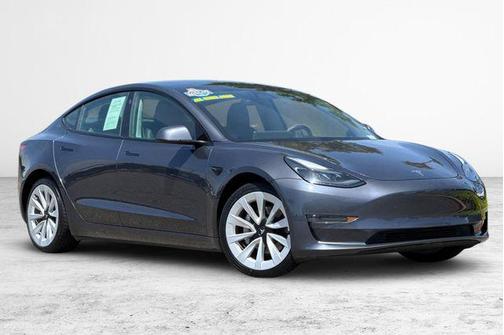 2022 Tesla Model 3 Long Range