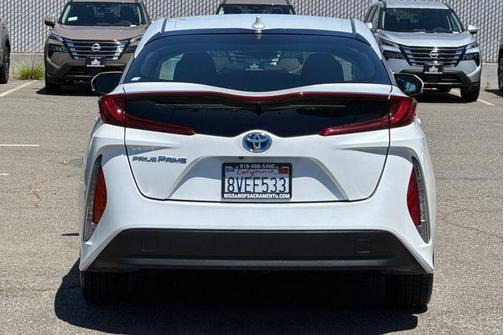 2021 Toyota Prius Prime LE