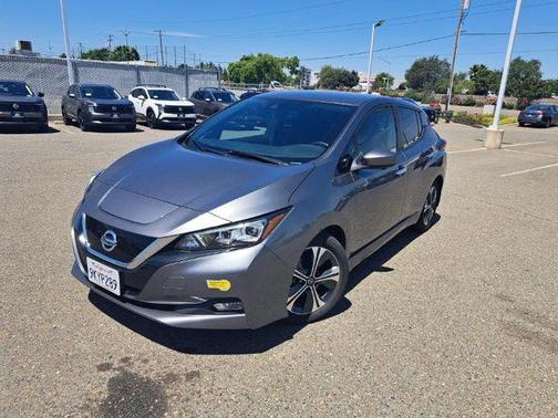 2022 Nissan Leaf SV 40 kWh