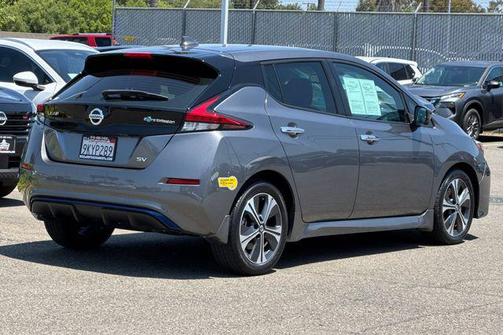 2022 Nissan Leaf SV 40 kWh