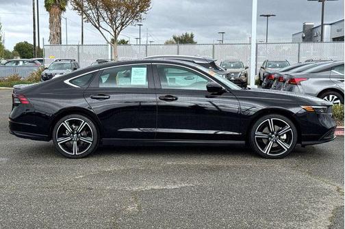 2025 Honda Accord Hybrid Base