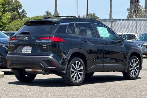 2023 Toyota Corolla Cross XLE