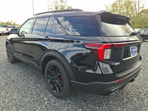 Agate Black Metallic 2027 Ford Explorer ST