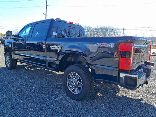 2025 Ford F-350 Lariat Super Duty