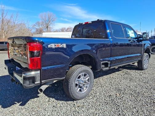 2025 Ford F-350 Lariat Super Duty
