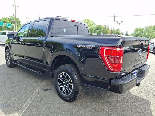 Agate Black Metallic 2023 Ford F-150 XLT