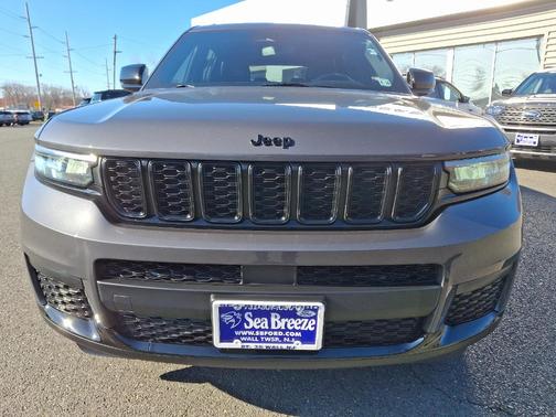 2021 Jeep Grand Cherokee L Laredo