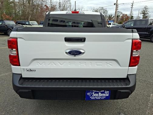 2023 Ford Maverick XL