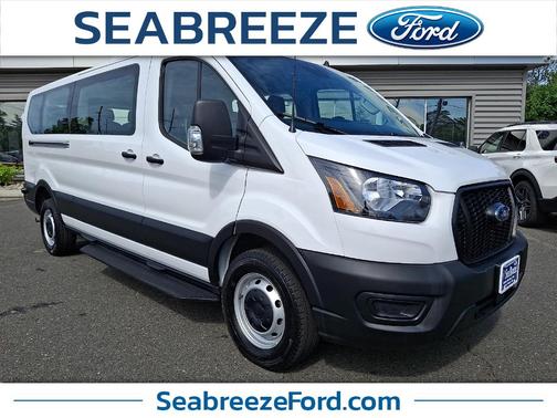 Oxford White Clearcoat 2024 Ford Transit-350 XL