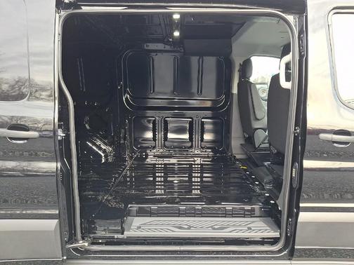 2026 Ford Transit-250 